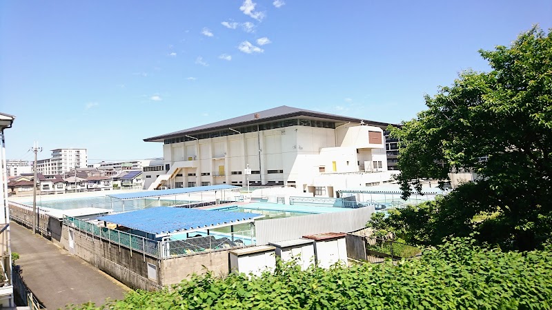茨木市立 中条市民プール
