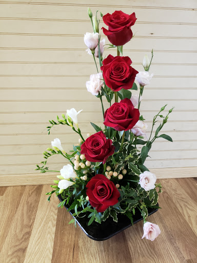 Florist «Happiness is... The Little Flower Shop», reviews and photos, 39277 Grand River Ave, Farmington Hills, MI 48335, USA