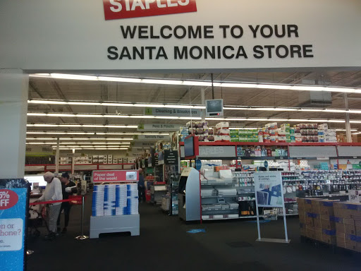 Office Supply Store «Staples», reviews and photos, 1610 Wilshire Blvd, Santa Monica, CA 90403, USA