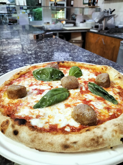 Pizzeria Vecchia Napoli - Via Gabriele D,Annunzio, 25, 20900 Monza MB, Italy