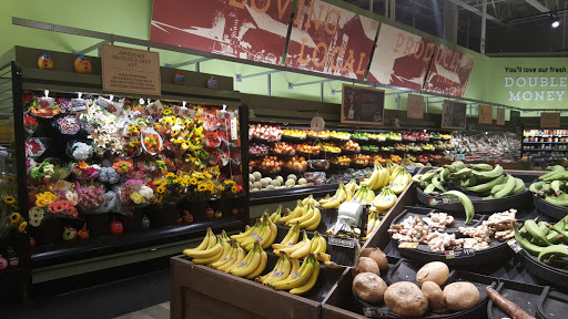 Grocery Store «Hannaford Supermarket», reviews and photos, 8 Market St, West Lebanon, NH 03784, USA