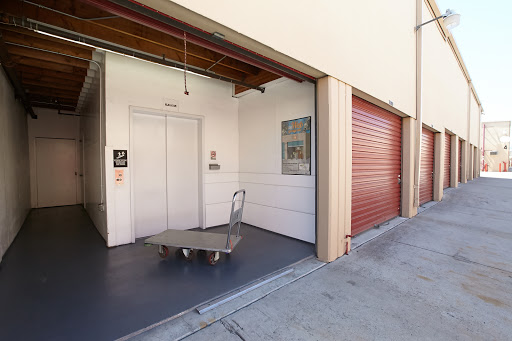 Self-Storage Facility «Saf Keep Storage», reviews and photos, 2480 Middlefield Rd, Redwood City, CA 94063, USA