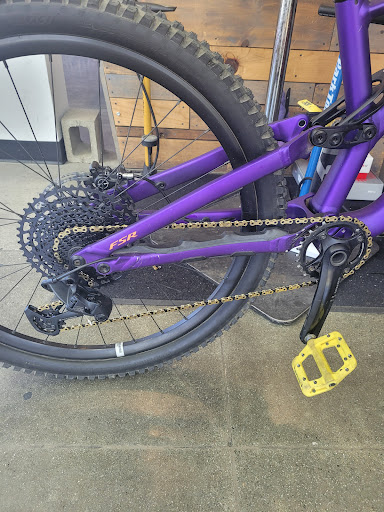 Bicycle Store «Jenson USA Bicycles», reviews and photos, 1615 Eastridge Ave, Riverside, CA 92507, USA