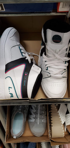 Shoe Store «SKECHERS Factory Outlet», reviews and photos, 1201 Airport Fwy #185, Euless, TX 76040, USA