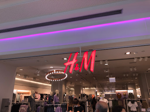 H&M