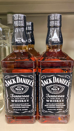 Wine Store «Mt Laurel Wine & Spirits», reviews and photos, 3747 Church Rd, Mt Laurel, NJ 08054, USA