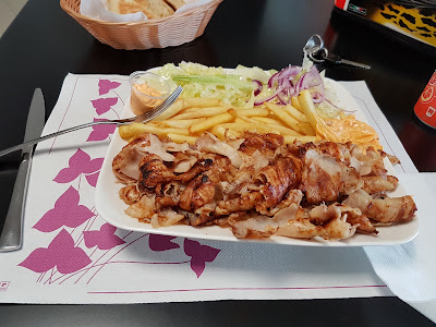 Restaurant N7 - Kebab, Tacos & Burgers à Cliousclat
