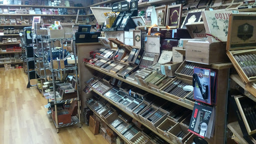 Tobacco Shop «Delaware Tobacco Outlet», reviews and photos, 1511 N Dupont Hwy, New Castle, DE 19720, USA