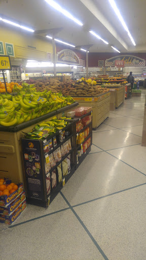 Grocery Store «Safeway», reviews and photos, 1421 Tara Hills Dr, Pinole, CA 94564, USA