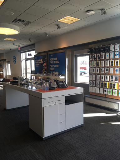 Cell Phone Store «AT&T», reviews and photos, 4417 13th Ave S, Fargo, ND 58103, USA