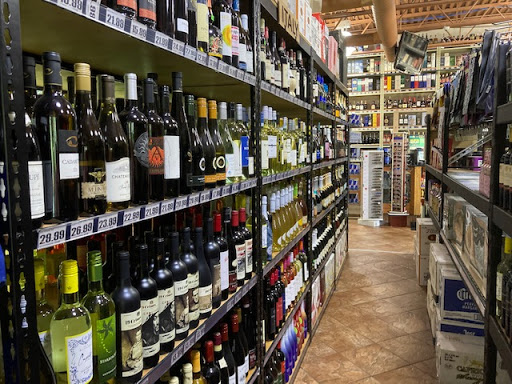 Liquor Store «Franklin Liquor & Deli», reviews and photos, 28500 Franklin Rd, Southfield, MI 48034, USA