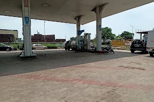 Bharat Petroleum DN Filling Station image