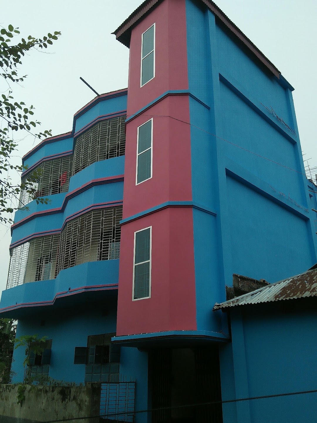 লিজা ভিলা