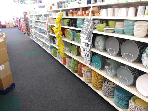 Dollar Store «Dollar Tree», reviews and photos, 58729 Columbia River Hwy, St Helens, OR 97051, USA