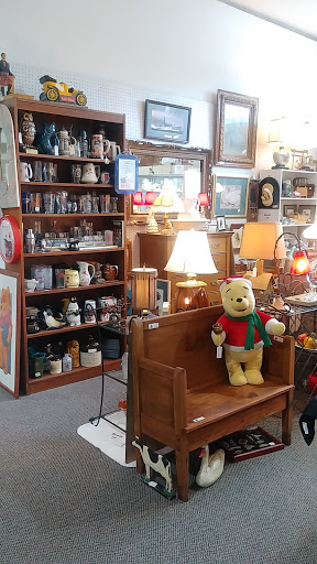 Antique Store «Days Of Olde Antiques & Collectibles At Galloway», reviews and photos, 110 S New York Rd, Galloway, NJ 08205, USA