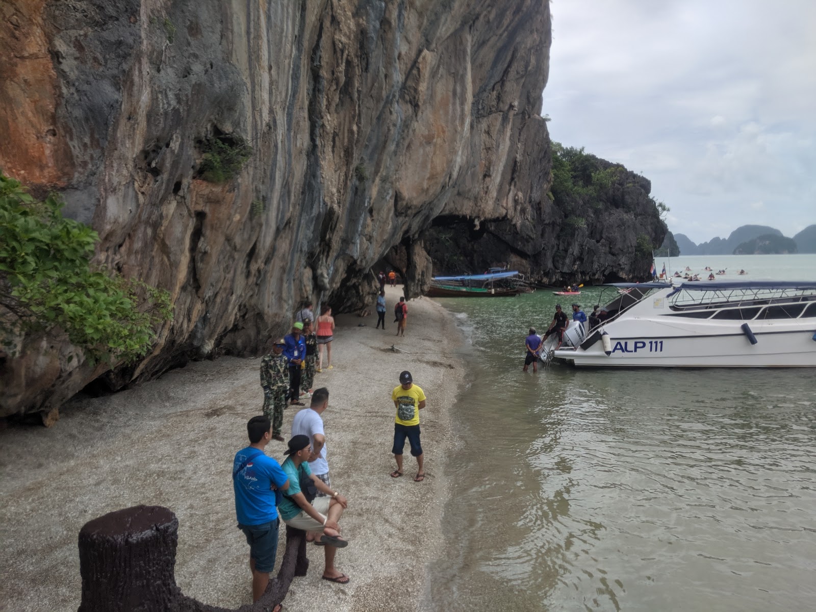 Khao Tapu Beach photo #8