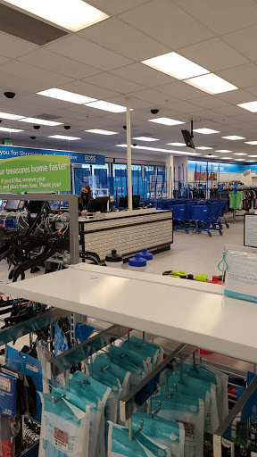 Clothing Store «Ross Dress for Less», reviews and photos, 7615 Evergreen Way, Everett, WA 98203, USA