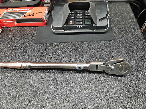 Tire Shop «Rolling Bay Automotive», reviews and photos, 11216 Sunrise Dr NE, Bainbridge Island, WA 98110, USA