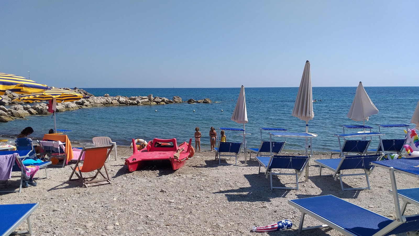 Foto von Le Due Vele Beach - empfohlen für Familienreisende mit Kindern
