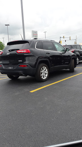 Car Dealer «Federico Chrysler Dodge Jeep Ram», reviews and photos, 1875 E Edwardsville Rd, Wood River, IL 62095, USA