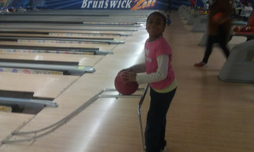 Bowling Alley «Brunswick Zone Normandy Lanes», reviews and photos, 8419 Baltimore National Pike, Ellicott City, MD 21043, USA