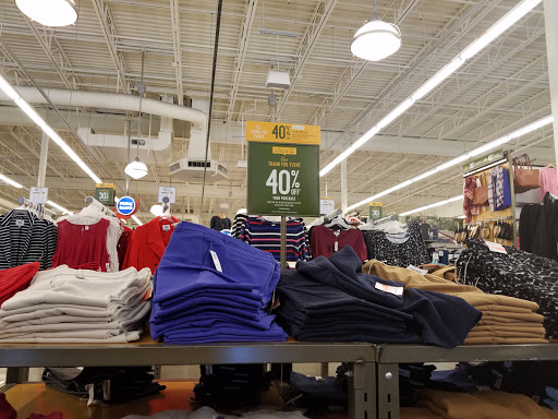 Clothing Store «Old Navy», reviews and photos, 8560 E 49th Pl, Denver, CO 80238, USA