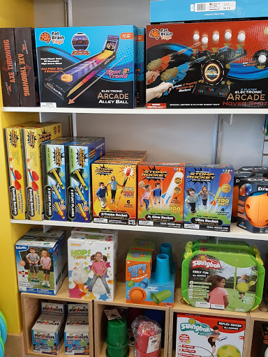 Toy Store «Fat Brain Toys», reviews and photos, 5601 W 135th St #2230, Overland Park, KS 66224, USA
