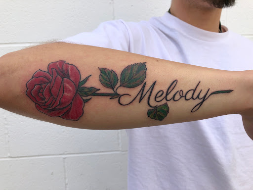 Tattoo Shop «PermaGrafix Tattoo», reviews and photos, 2217 Santiam Hwy SE, Albany, OR 97322, USA