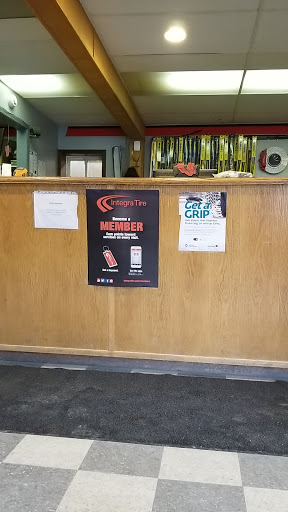 Integra Tire and Auto Centre, 81 1st St S, Souris, MB R0K 2C0, Canada, 