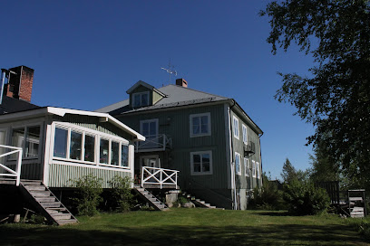 Järjagården - Hunting & Fishing Lodge