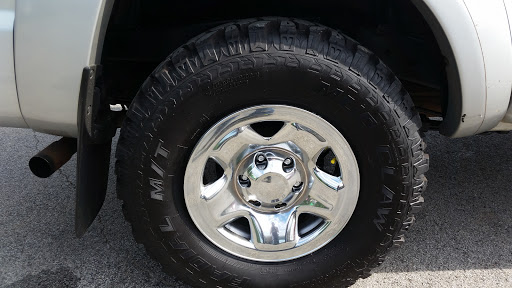 Used Car Dealer «Black Tie Automotive LLC», reviews and photos, 200 W Main St, Hendersonville, TN 37075, USA