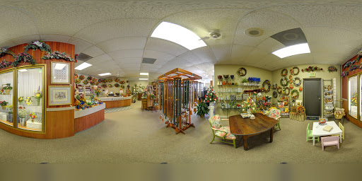 Florist «Bud and Bloom Florist», reviews and photos, 355 N Morton St, Franklin, IN 46131, USA