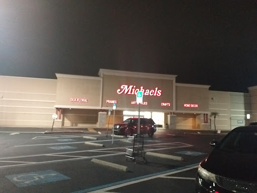 Clothing Store «Ross Dress for Less», reviews and photos, 835 Cortez Rd W, Bradenton, FL 34207, USA