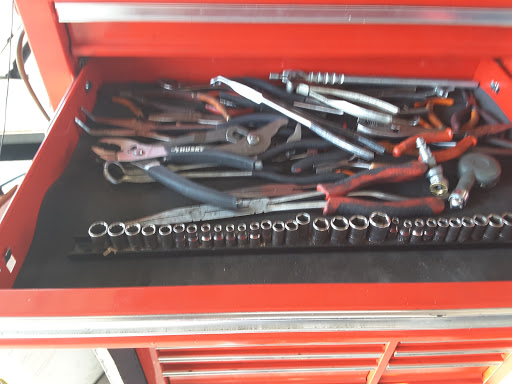 Auto Repair Shop «City Garage Auto Repair & Oil Change #4», reviews and photos, 1002 S Cedar Ridge Dr, Duncanville, TX 75137, USA