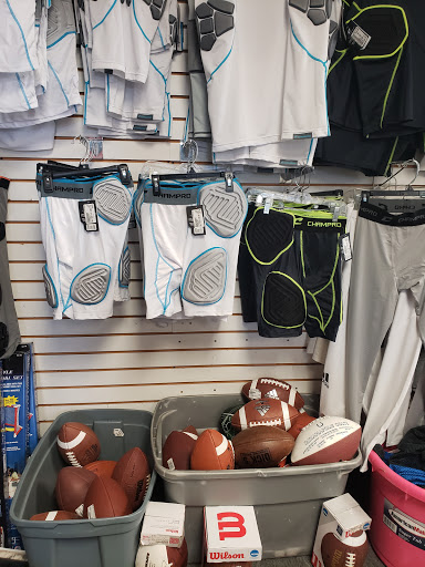 Sporting Goods Store «Play It Again Sports», reviews and photos, 8003 W Broad St, Richmond, VA 23294, USA