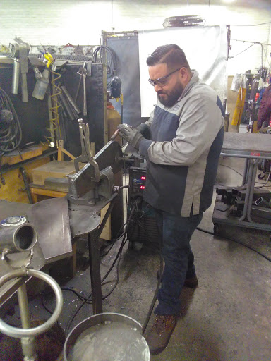 Auto Body Shop «Pacific Elite Collision Centers - Torrance (Prestige Too Auto Body)», reviews and photos, 530 Alaska Ave, Torrance, CA 90503, USA