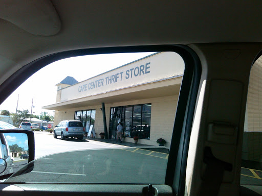 Thrift Store «Lake Wales Care Center», reviews and photos, 201 N Scenic Hwy, Lake Wales, FL 33853, USA