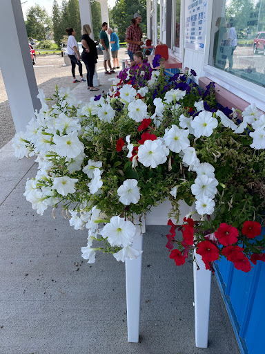 Ice Cream Shop «Super Cream Dairy Bar», reviews and photos, 75 N West St, Homer, NY 13077, USA