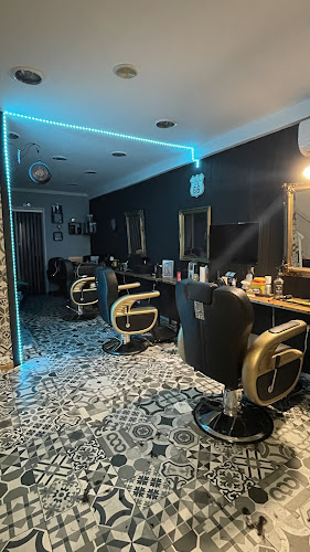 Rota 351 Barbershop - Barbearia