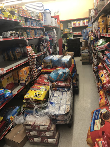 Dollar Store «FAMILY DOLLAR», reviews and photos, 3310 Dogwood Dr, Hapeville, GA 30354, USA