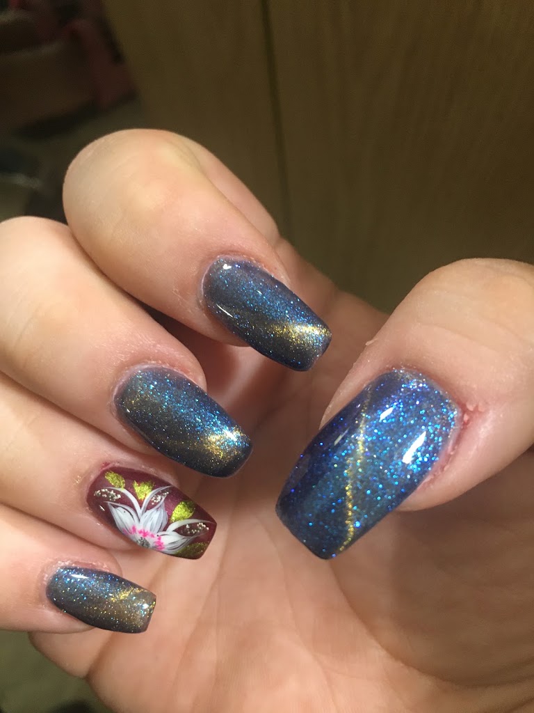 Phinne Nail Salon 05676