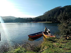 Camping Nuvia.Rio Rústico.