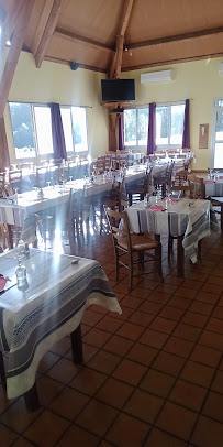 Atmosphère du Restaurant français Restaurant l'Etape Creusoise (Relais routier) à Saint-Vaury - n°13