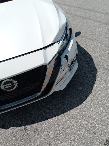 Auto Body Shop «Gerber Collision & Glass», reviews and photos, 13081 Metro Pkwy #1, Fort Myers, FL 33966, USA