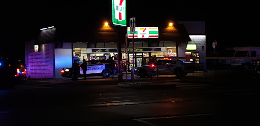 Grocery Store «Safeway», reviews and photos, 4320 SE King Rd, Milwaukie, OR 97222, USA