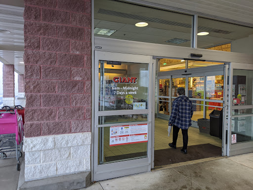 Grocery Store «Giant Food Stores», reviews and photos, 360 S 2nd St, Mcconnellsburg, PA 17233, USA