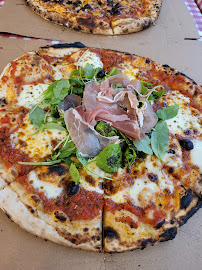 Plats et boissons du Pizzeria Lombardi's Pizza Mandelieu à Mandelieu-la-Napoule - n°12