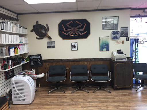 Barber Shop «Peninsula Barbershop», reviews and photos, 6703 Tyee Dr NW, Gig Harbor, WA 98332, USA