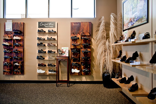 Orthopedic Shoe Store «Comfort Plus Shoes & Footcare», reviews and photos, 11715 Roe Ave, Leawood, KS 66211, USA