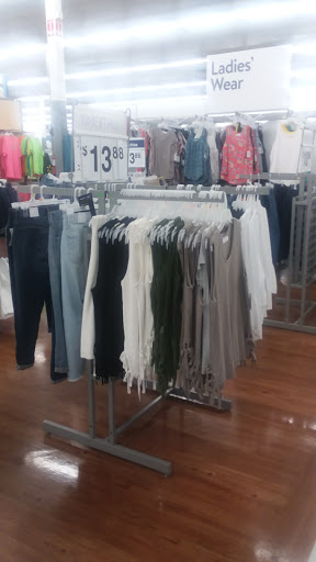 Discount Store «Walmart», reviews and photos, 955 Elbert St, Elberton, GA 30635, USA